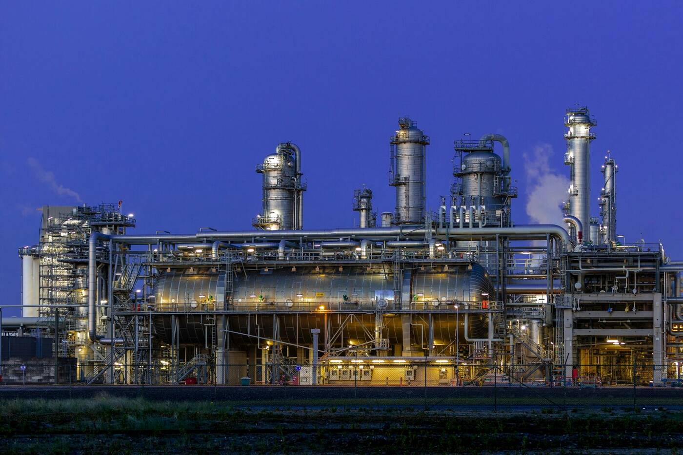 Détail d'équipement industriel avec vannes — phase de commissioning